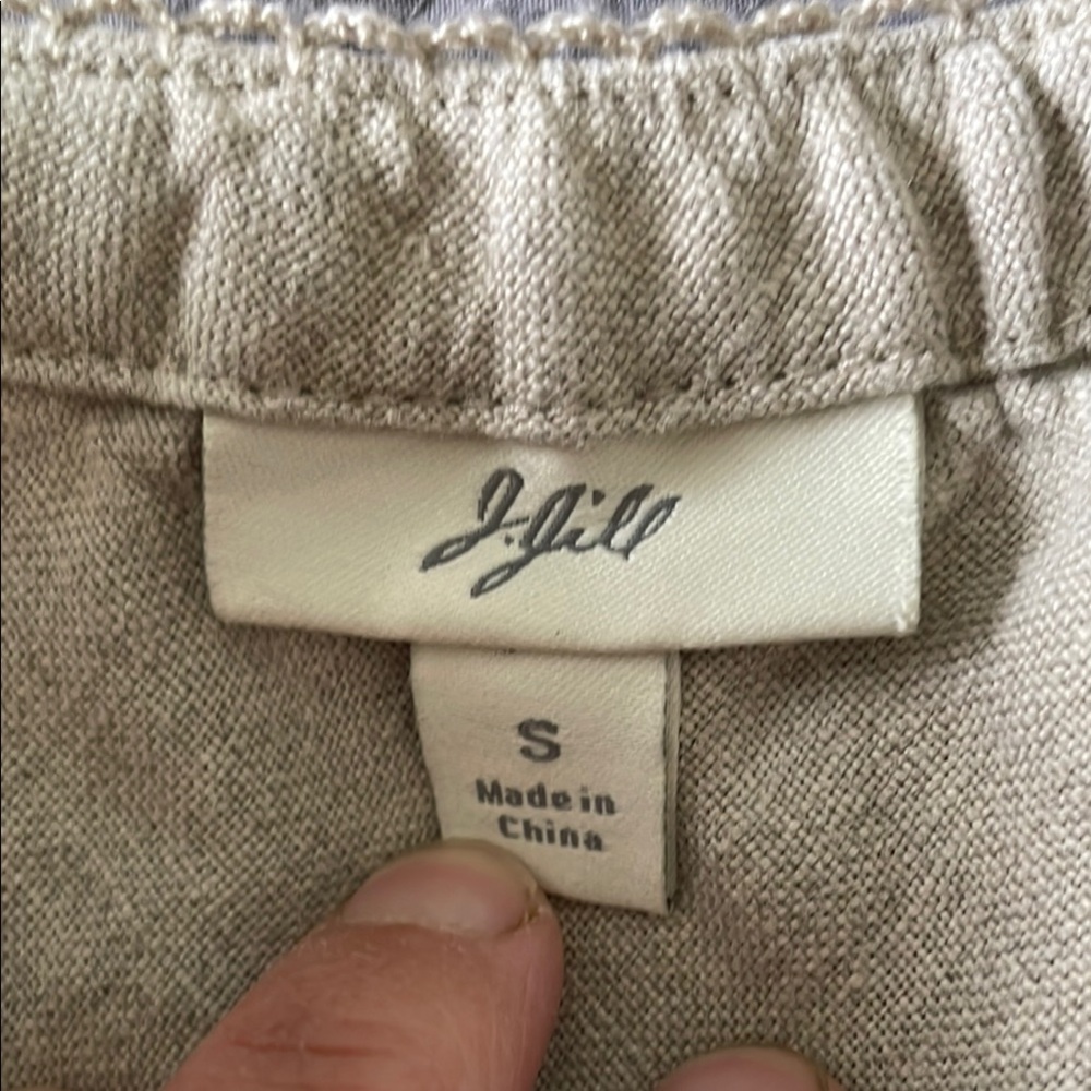 J Jill 100% linen adorable eyelit skirt size small light cream color - Picture 2 of 7